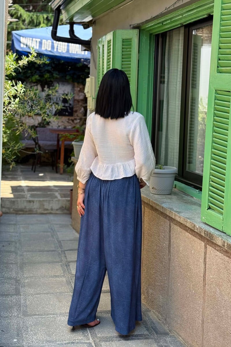 PANTALONA TE GJERA ME DIZENJO TE NDRYSHME PER FEMRA NE NGJYRE BLU - 3