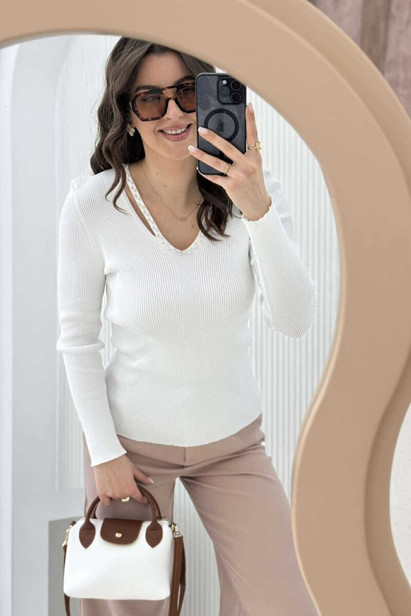 PEARL DETAILS ONE COLOR WOMEN SWEATER WHITE-E BARDHE - 3