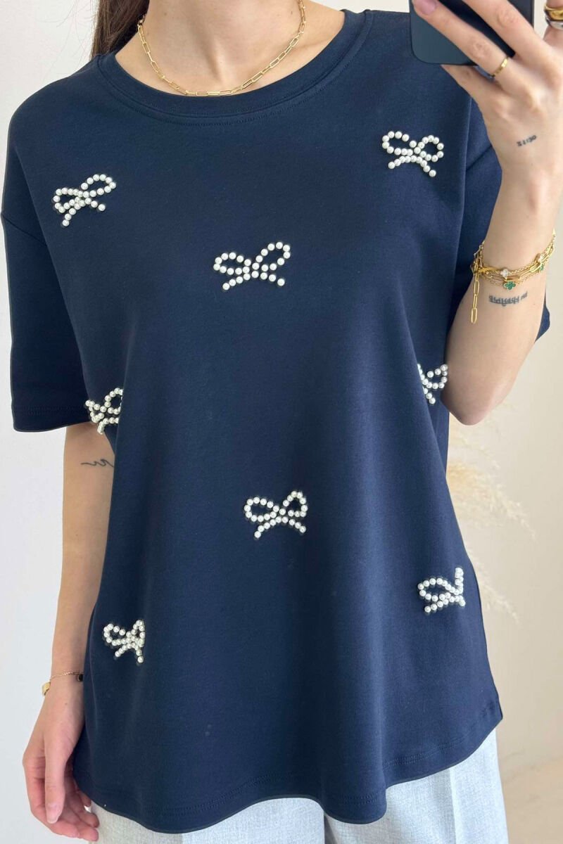 PEARL RIBBON DETAILS SIMPLE WOMEN T-SHIRT DARK BLUE/BEE - 2