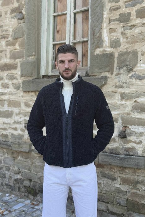 PELLUSH NJË NGJYRËSH ME ZINXHIR PËR MESHKUJ NË NGJYRË BLU TË ERRËT - 1