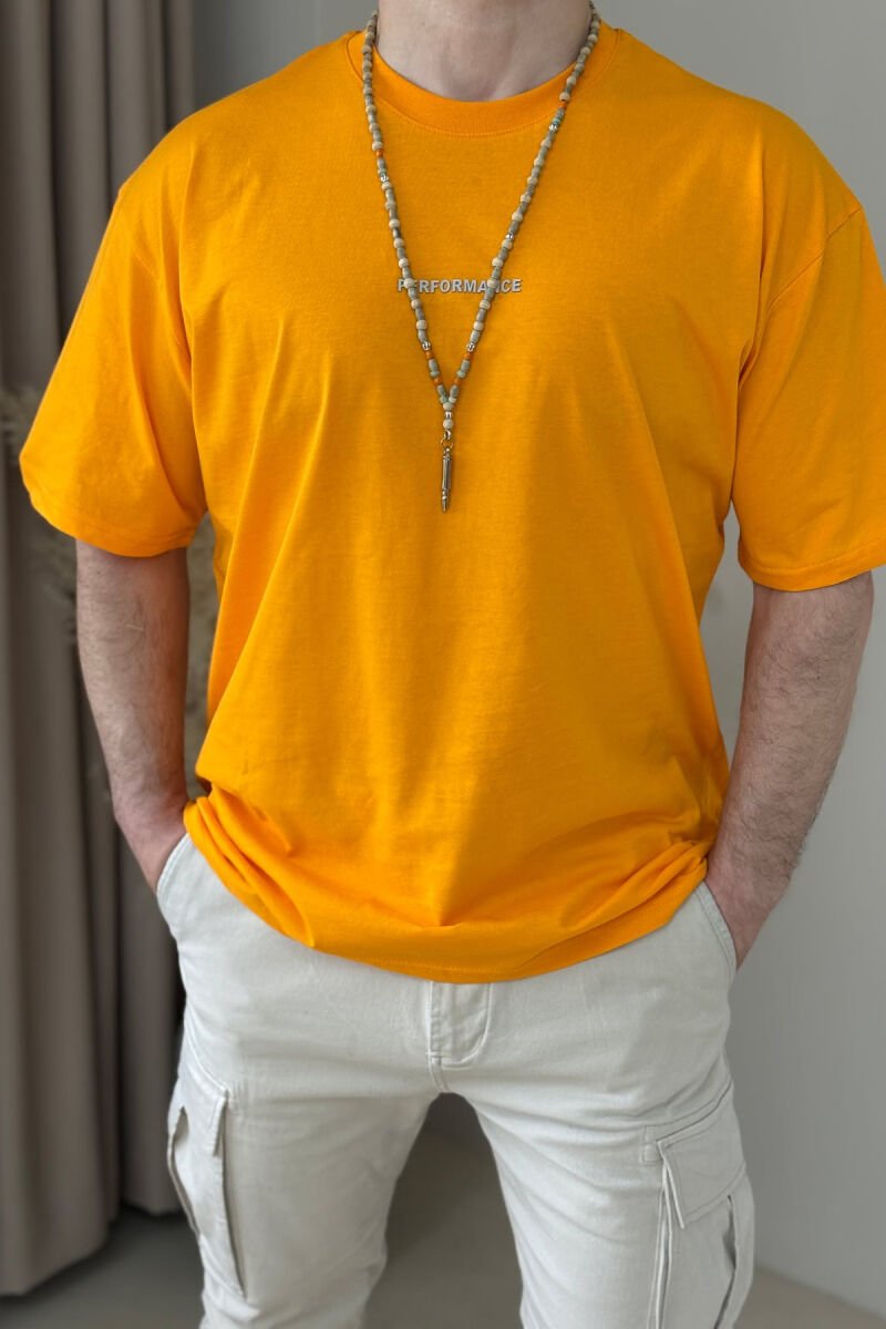 PERFORMANCE WRITTING SIMPLE MEN T-SHIRT MUSTARD/MUSTARDE - 3