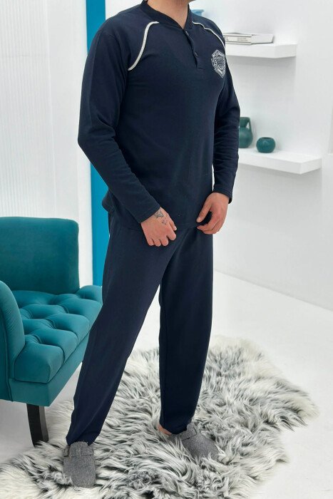 PIZHAME BLUZE ME LOGO TË THJESHTE+TUTA PER MESHKUJ NE NGJYRE BLU TE ERRET - 4