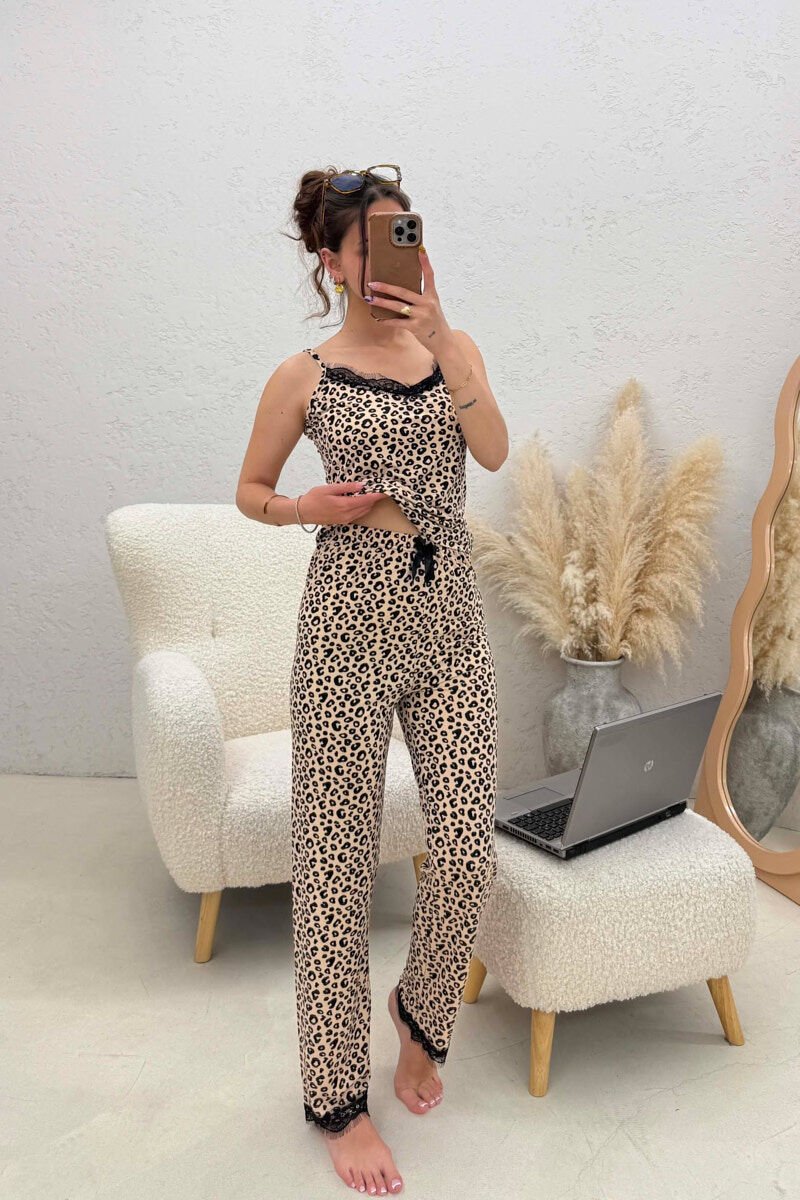 PIZHAME ME DIZJAN LEOPARD KANATJERE + TUTA PER FEMRA - 2