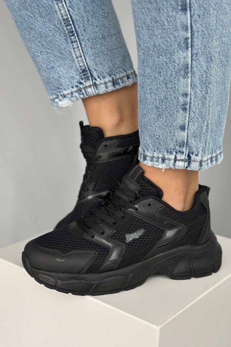 PLATFORM LACING RUNNING WOMEN SNEAKERS BLACK/ E ZEZE - KLAUDIO FASHION