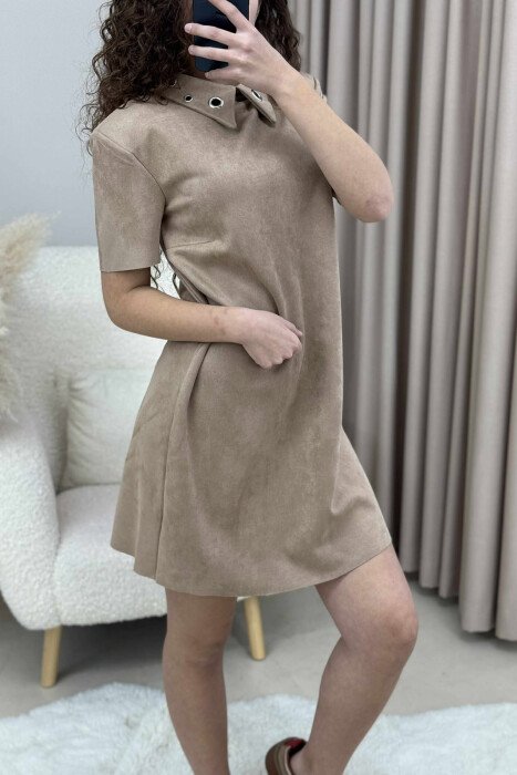 FUSTAN ME MENGE TE SHKURTRA DHE JAKE POLO PER FEMRA NE NGJYRE BEZHE - KLAUDIO FASHION