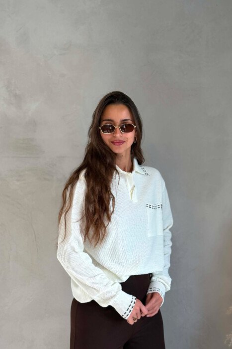 POLO NECK FRONT POCKET WOMAN SWEATER CREAM/KREM - KLAUDIO FASHION
