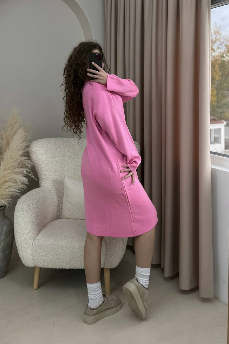 POLO NECK ONE COLOR KNITTED WOMEN DRESS PINK/ROZE - 3