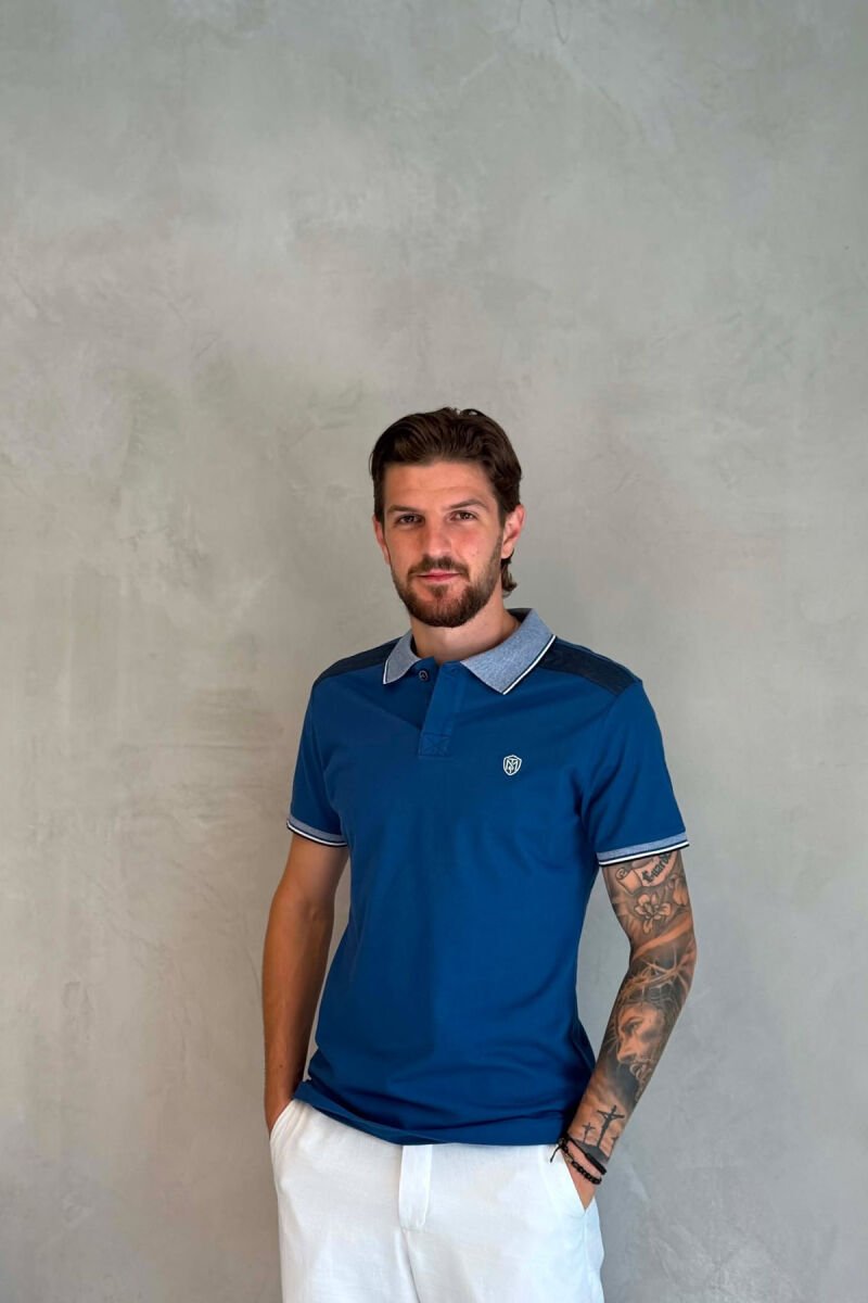 POLO NECK ONE COLOR MEN T-SHIRT BLUE/BLU - 1