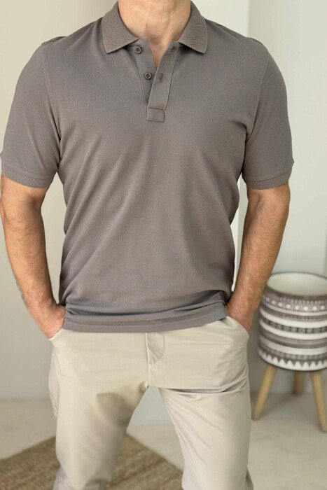 POLO NECK ONE COLOR MEN T-SHIRT BROWN/KAFE - 2