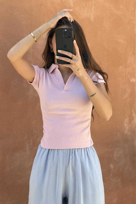 POLO NECK ONE COLOR SIMPLE WOMEN T-SHIRT BABY PINK/ROZB - 1