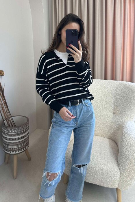 TRIKO ME JAKË POLO PËR FEMRA NË NGJYRËN E ZEZË - KLAUDIO FASHION