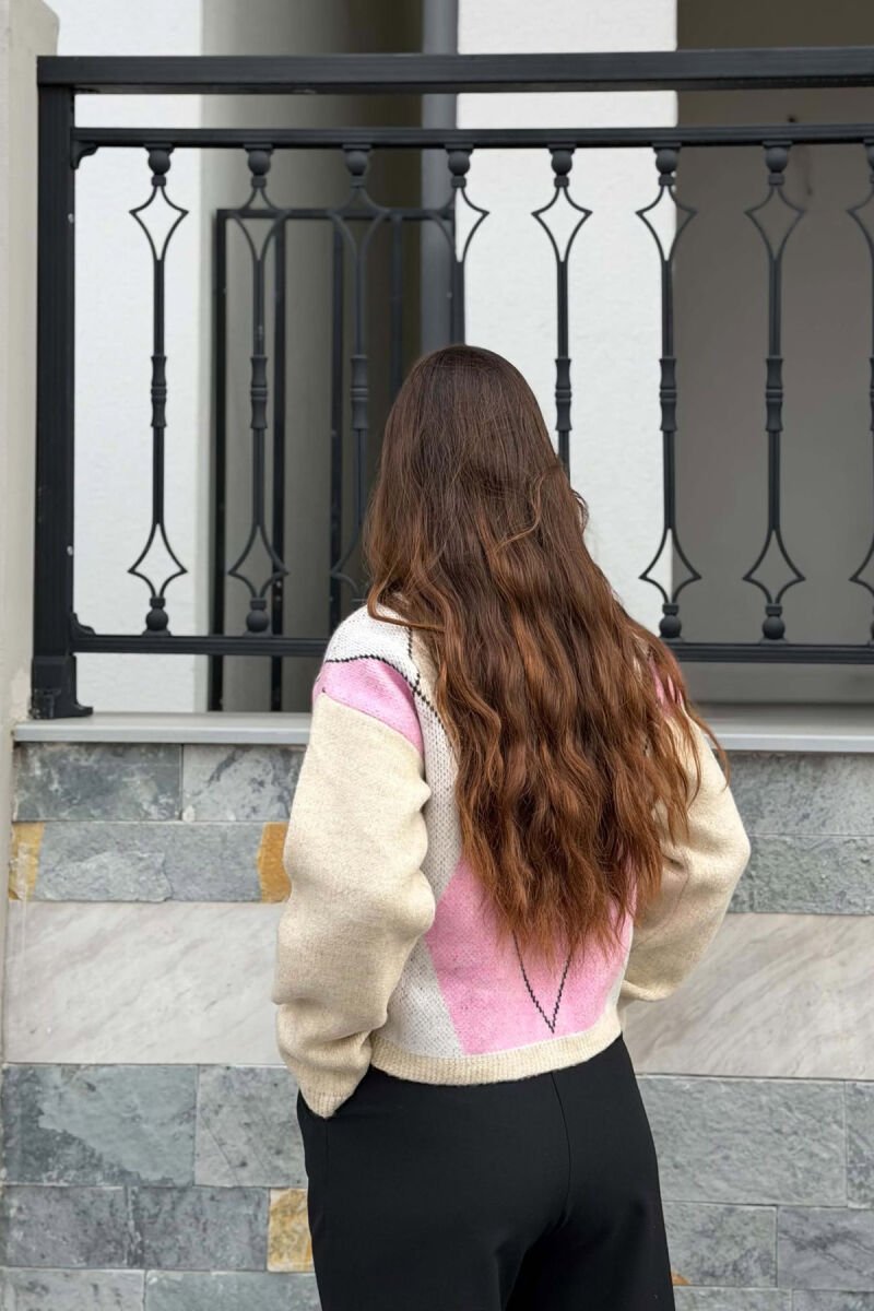PULOVER ME BUTONA GOLD PER FEMRA - 4
