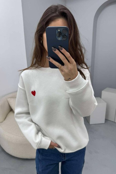 ROUND NECK HEART DETAIL WOMEN SWEATSHIRT WHITE-E BARDHE - KLAUDIO FASHION