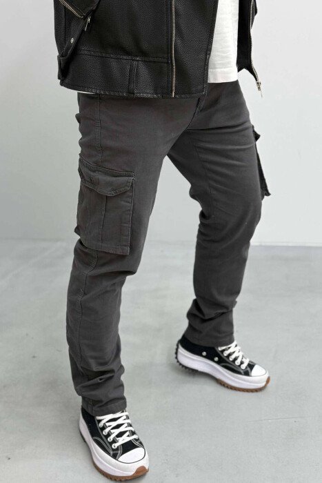 REGULAR ONE COLOR CARGO MEN PANTS DARK GREY/GEE - 3