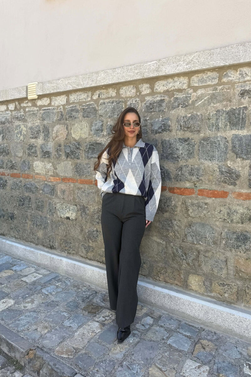 RHOMBUS DESIGN POLO BUTTONED NECK WOMEN SWEATER LIGHT GREY/GZ - 5