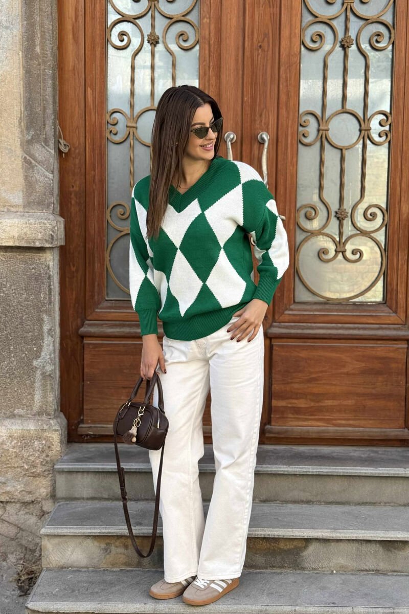 RHOMBUS DESIGN V NECK WOMEN SWEATER GREEN/JESHILE - 2