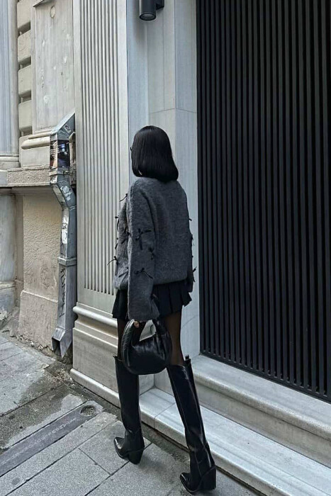 RIBBON DETAILS ONE COLOR WOMEN SWEATER GREY/GRI - 2