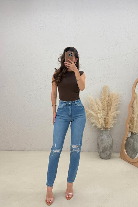 RIPPED ONE COLOR WOMAN JEANS LIGHTBLUE/BZ - KLAUDIO FASHION