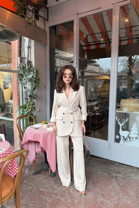 ROSE DETAIL CLASSIC JACKET + TROUSERS WOMAN SET BEIGE/BEZHE - 1