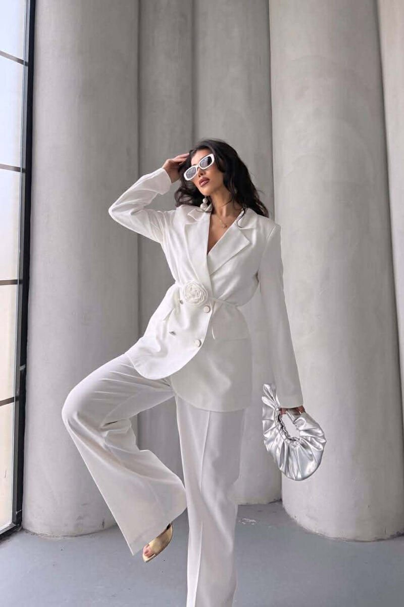 ROSE DETAIL CLASSIC JACKET + TROUSERS WOMAN SET WHITE-E BARDHE - 3