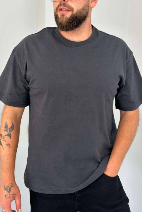 T-SHIRT PAMBUKU PËR MESHKUJ NË NGJYRË GRI - KLAUDIO FASHION