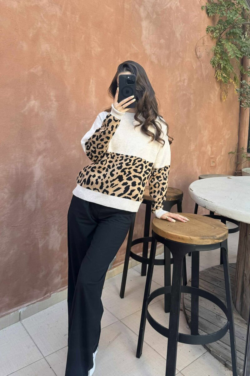 ROUND NECK LEO DESIGN WOMEN SWEATER LIGHT BEIGE/BZHZB - 2