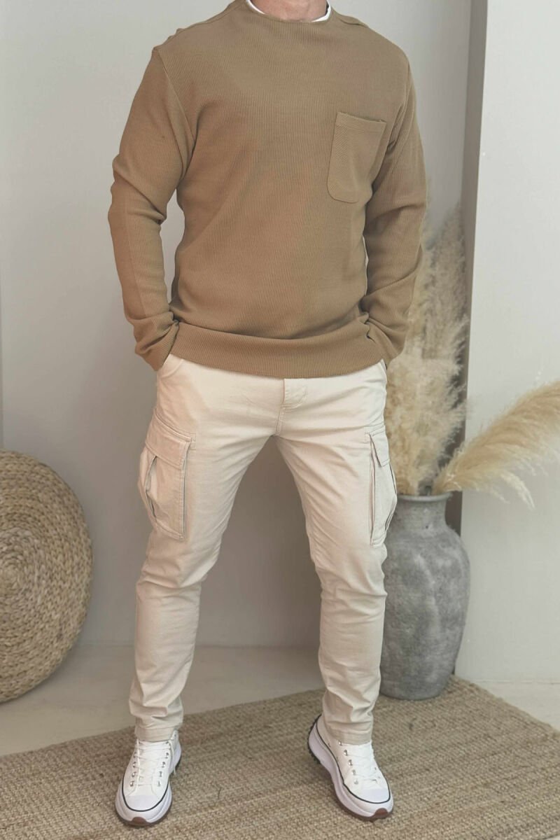 ROUND NECK ONE COLOR POCKET DETAIL MEN SWEATER LIGHT BROWN/KAZB - 1