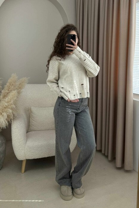 ROUND NECK ONE COLOR RIPPED WOMEN SWEATER CREAM/KREM - 
