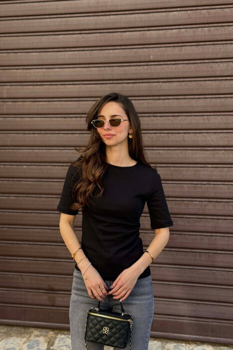 ROUND NECK ONE COLOR WOMAN T-SHIRT BLACK/ E ZEZE - KLAUDIO FASHION