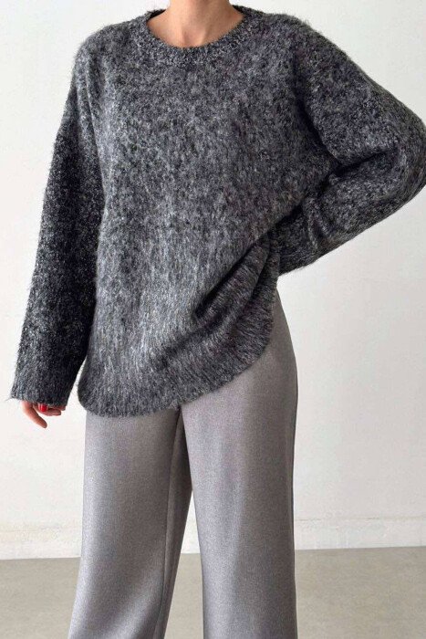 PULOVËR NJË NGJYRËSHE PËR FEMRA NË NGJYRËN GRI - KLAUDIO FASHION
