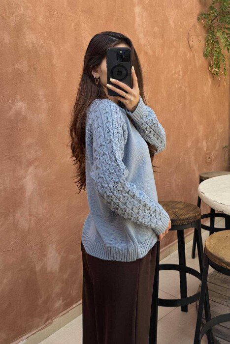 ROUND NECK ONE COLOR WOMEN SWEATER LIGHTBLUE/BZ - 4