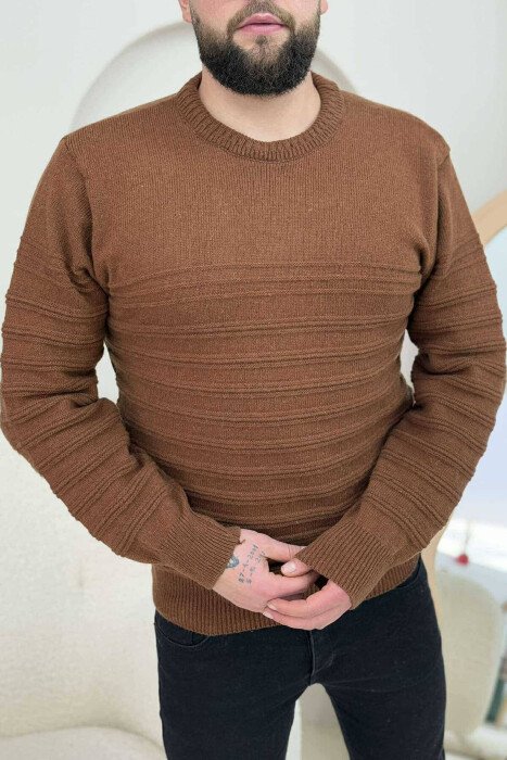 TRIKO E THJESHTË PËR MESHKUJ NË NGJYRËN KAFE - KLAUDIO FASHION