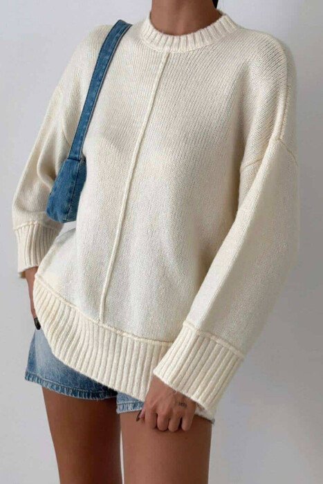 ROUND NECK SIMPLE WOMEN SWEATER CREAM/KREM 