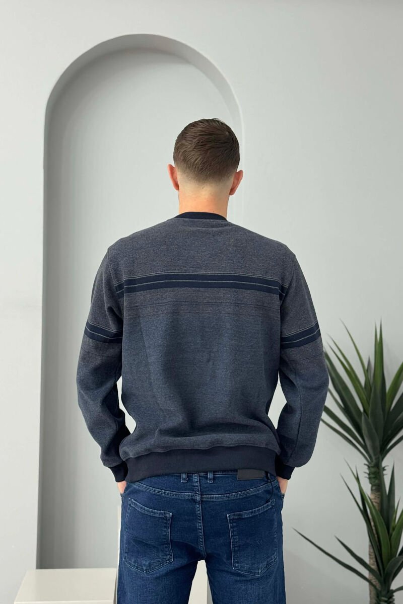 ROUND NECK STRIPED MEN SWEATER BLUE/BLU - 4