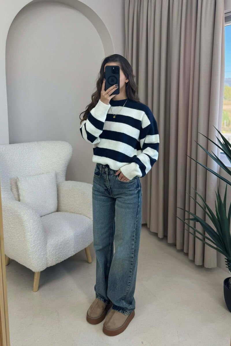 ROUND NECK STRIPED WOMEN SWEATER CREM+DARK BLUE/KREM+BLUE ERRET - 3