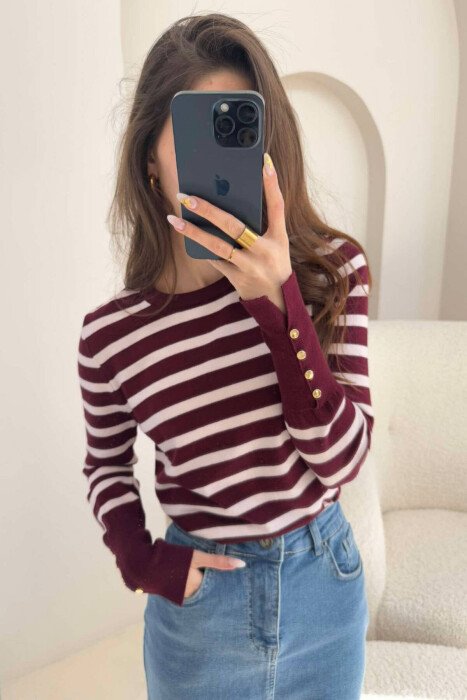BLUZË ME VIJA PËR FEMRA NË NGJYRËN VISHNJË - KLAUDIO FASHION