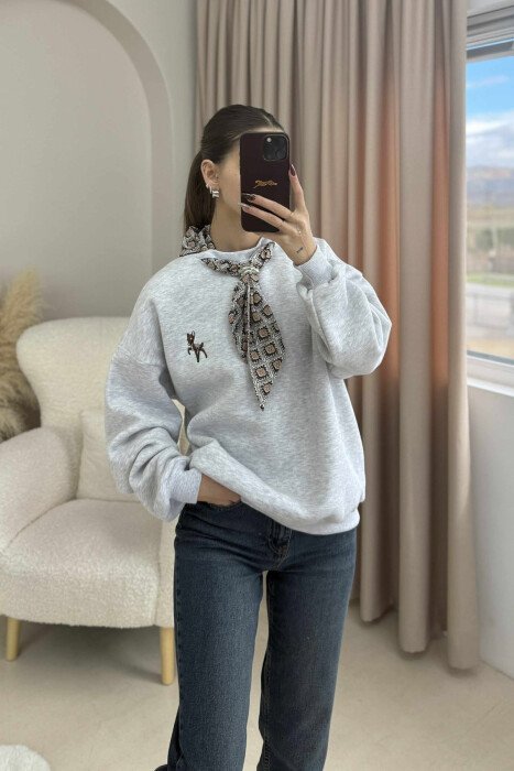 SCARF DETAIL DEER IMAGE FLUFFY WOMEN SWEATSHIRT LIGHT GREY/GZ - 1