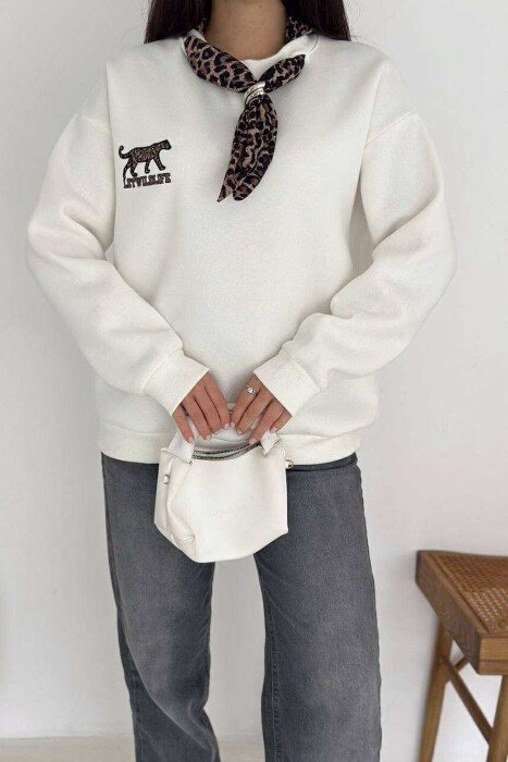 SCARF DETAIL LEO PRINT FLUFFY WOMEN SWEATSHIRT WHITE-E BARDHE - KLAUDIO FASHION