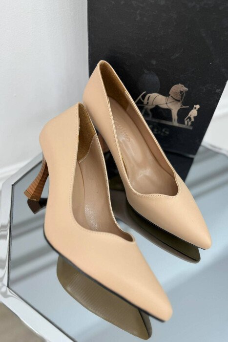 SEMI HEELS WOOD DETAILS CREAM/KREM - 4
