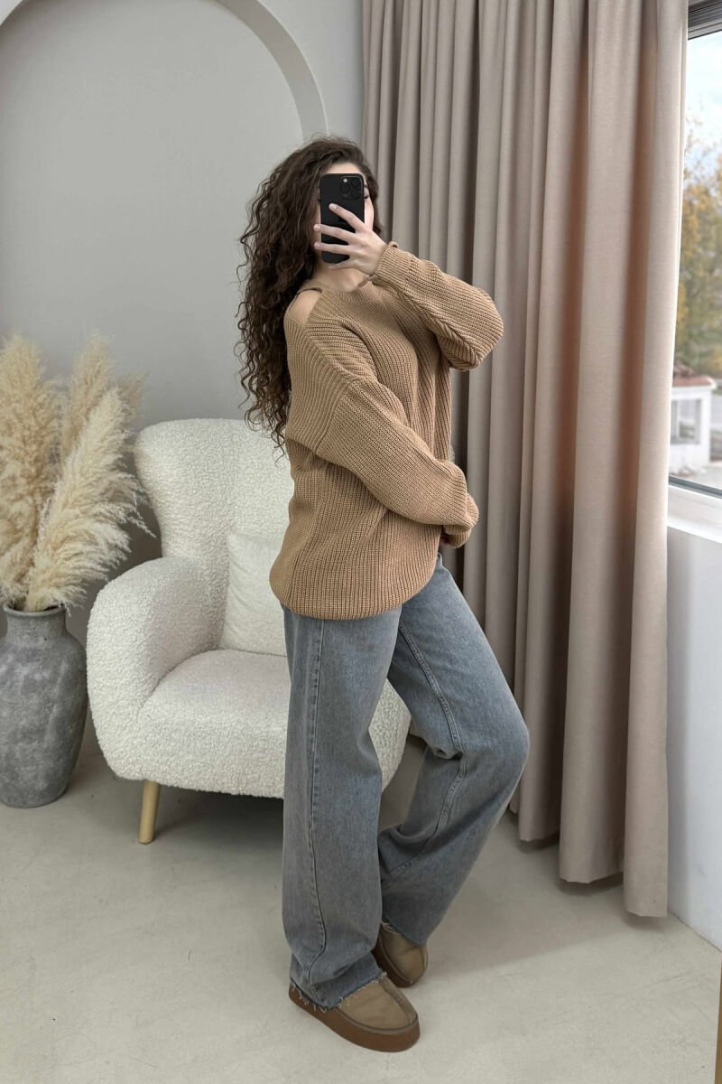 SEMI NECK ONE COLOR WOMEN SWEATER BROWN/KAFE - 1