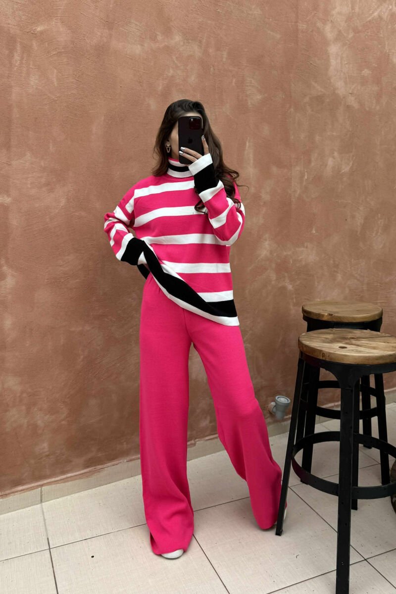 SET AKRELIK GOLF ME VIJA +PANTALLONA PËR FEMRA NË NGJYRËN ROZË - 1