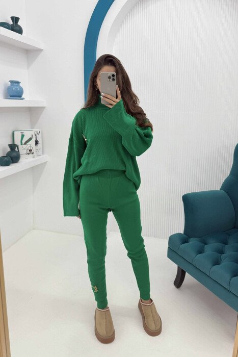 SET AKRELIK PËR FEMRA NË NGJYRËN JESHILE - 2