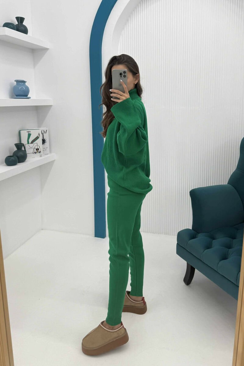 SET AKRELIK PËR FEMRA NË NGJYRËN JESHILE - 3