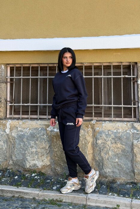 SET BLUZE ME SHKRIME TE VOGLA + TUTA PER FEMRA NE NGJYRE BLU TE ERRET - 3