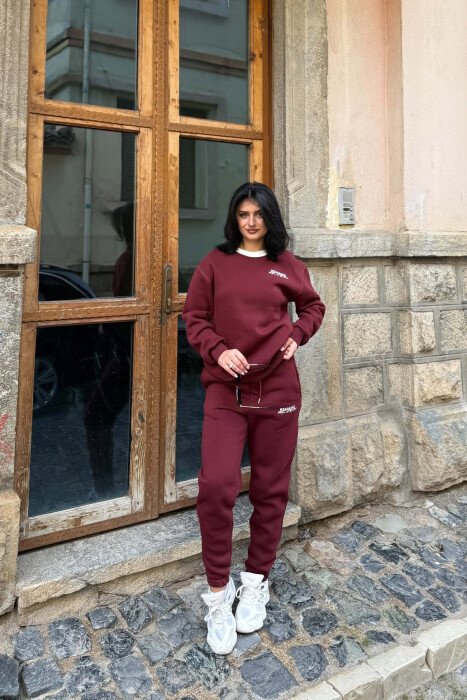 SET BLUZE ME SHKRIME TE VOGLA + TUTA PER FEMRA NE NGJYRE VISHNJE - KLAUDIO FASHION