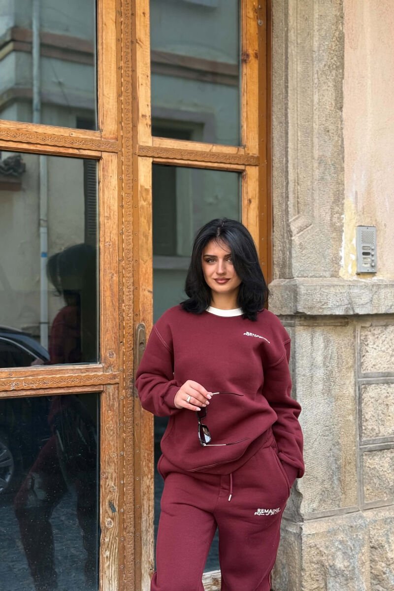 SET BLUZE ME SHKRIME TE VOGLA + TUTA PER FEMRA NE NGJYRE VISHNJE - 3