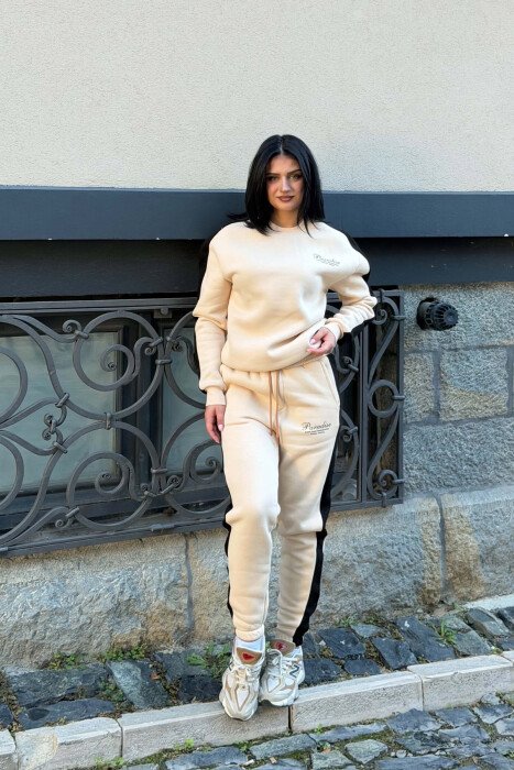 SET BLUZE ME SHKRIME TE VOGLA + TUTA PER FEMRA NE NGJYRE BEZHE - KLAUDIO FASHION