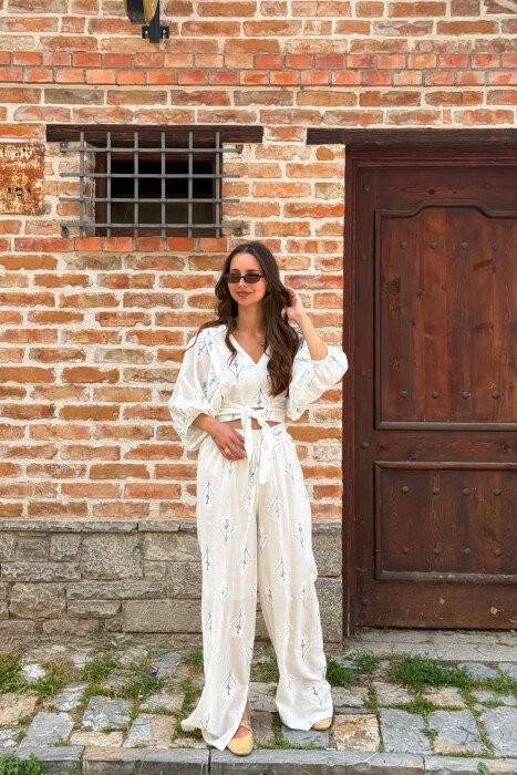 SET CROP TOP ME JAKE V + PANTALLONA PER FEMRA NE NGJYRE TE BARDHE DHE BLU - 1