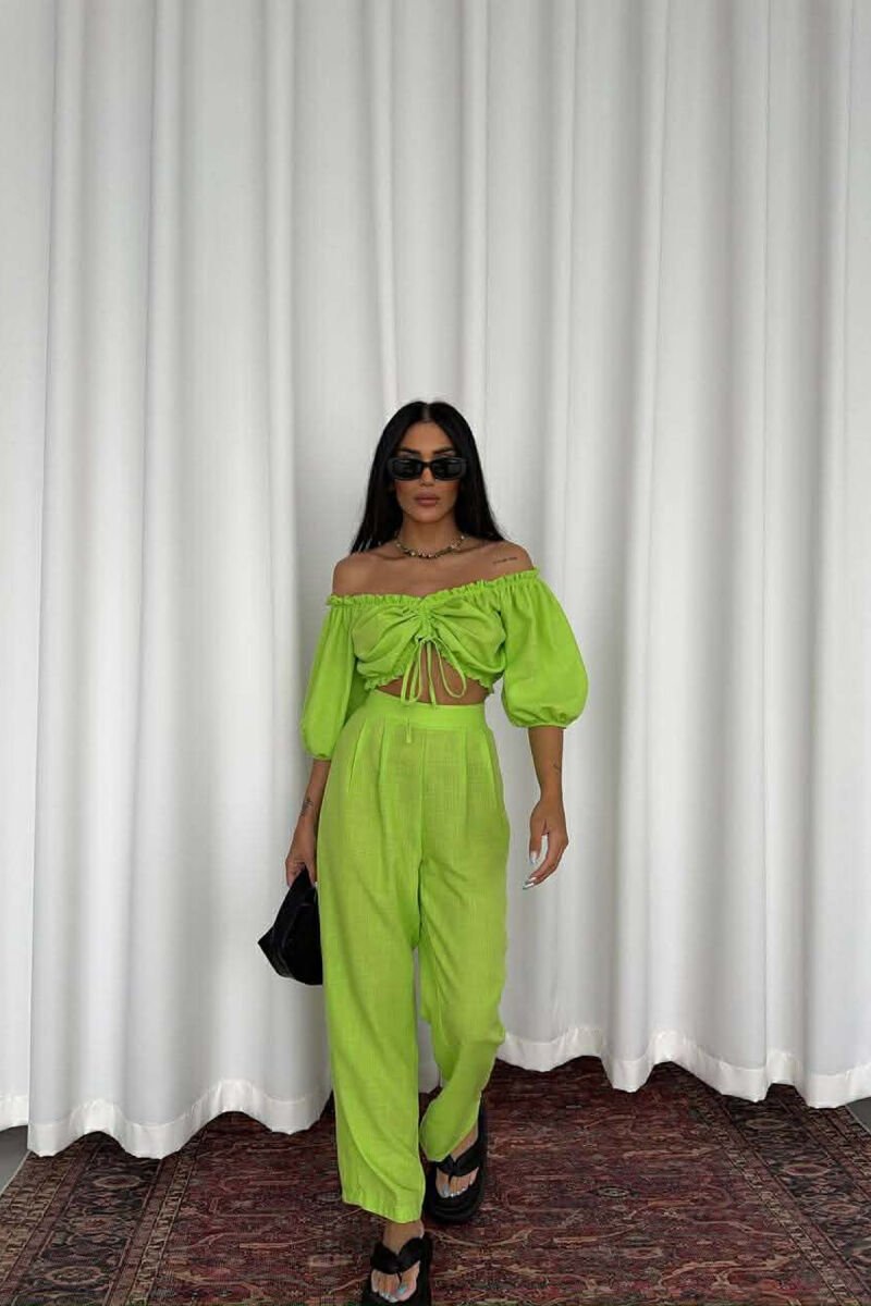 SET CROP TOP + PANTALLONA PER FEMRA NE NGJYRE NEON - 1