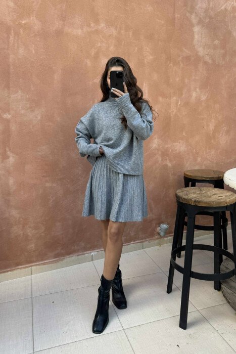 SET GOLF + FUND PËR FEMRA NË NGJYRËN GRI E ZBARDHUR - 1